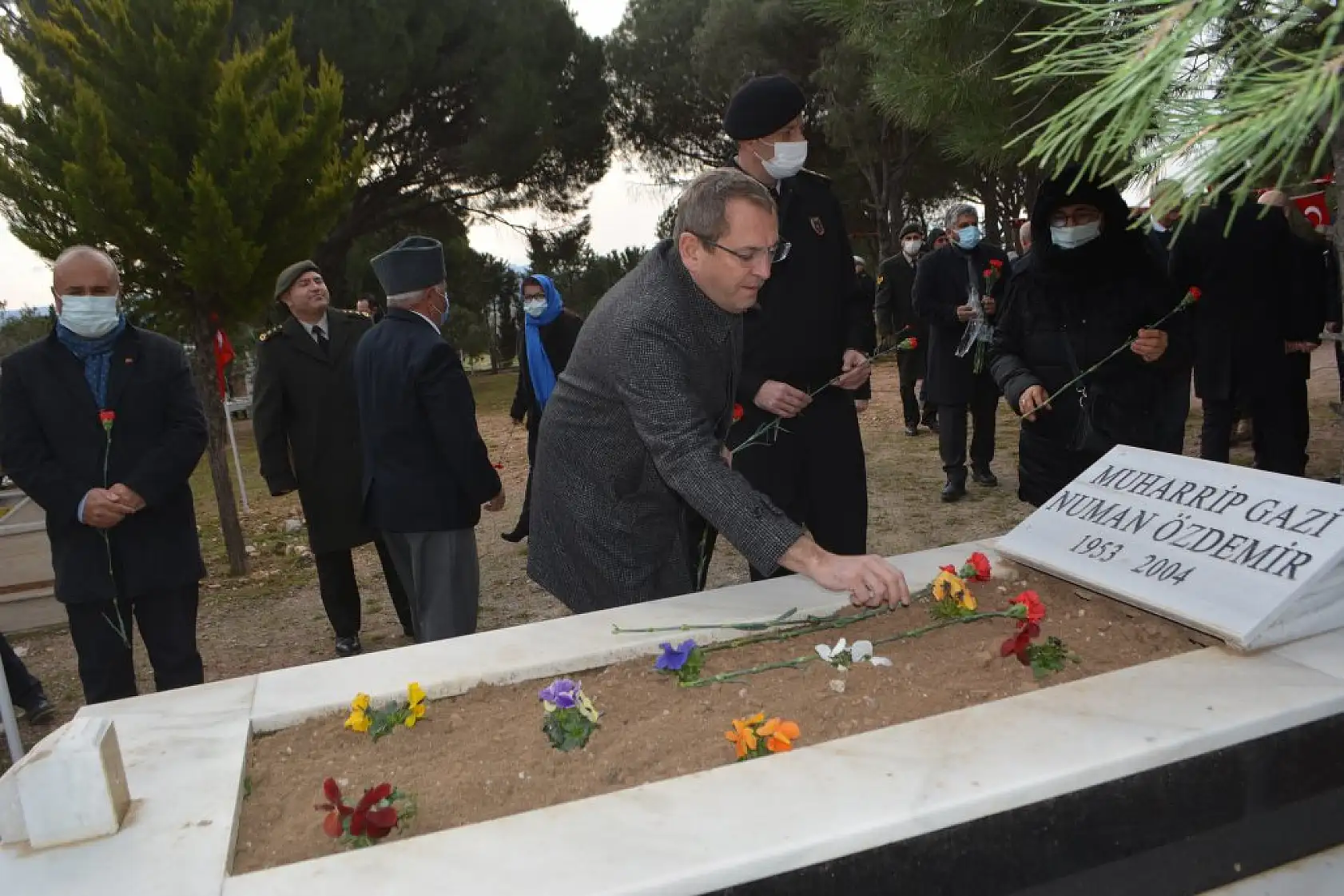 Ayvalık'ta Çanakkale Zaferi'nin 107. yıldönümü gururu