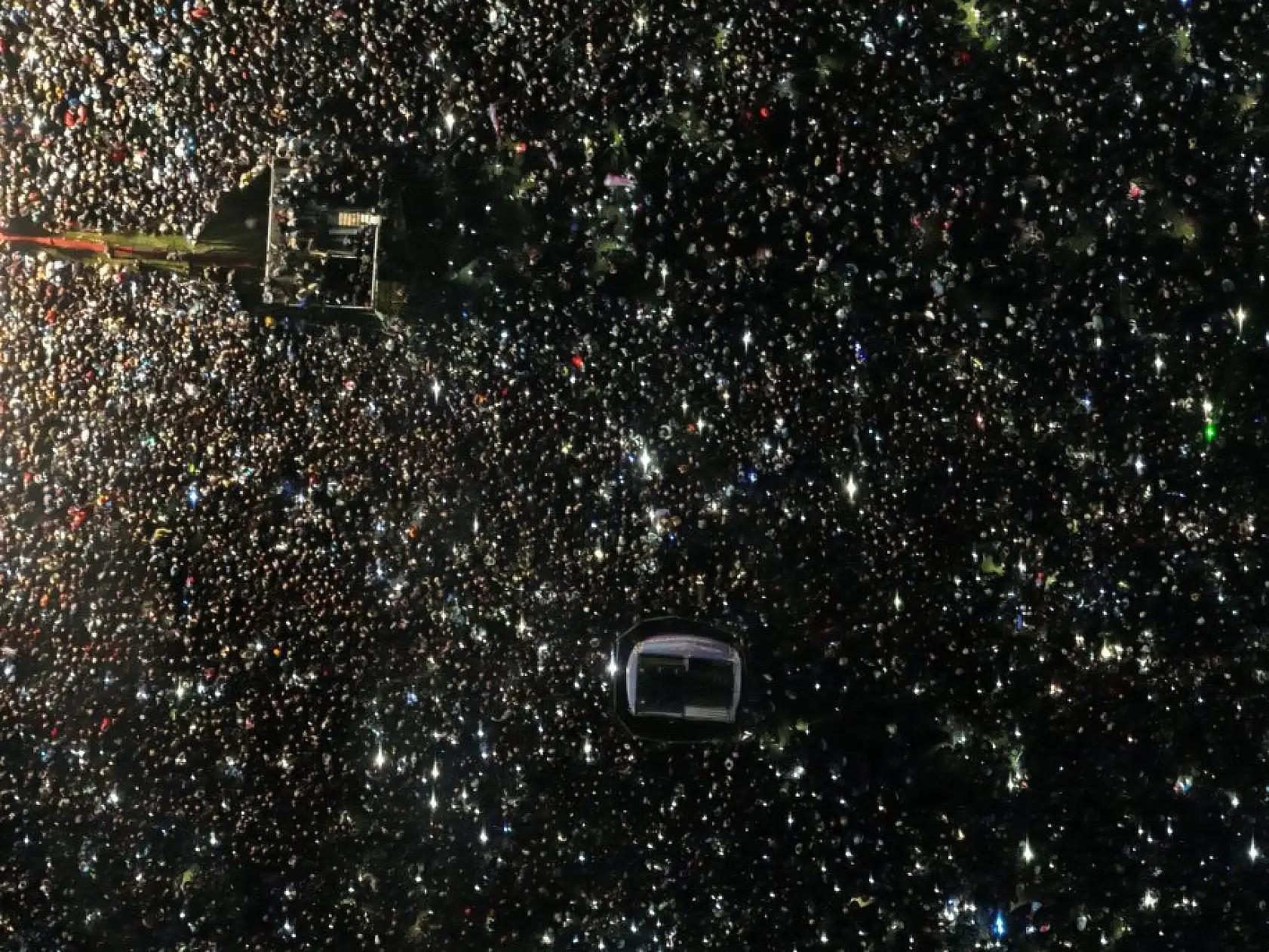 Trabzonspor'un şampiyonluk kutlaması havadan görüntülendi