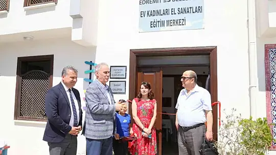 500 eserlik el sanatları sergisi açıldı