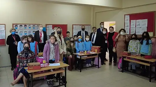 Akıl ve zeka oyunları atölyesi çocukların yüzünü güldürdü