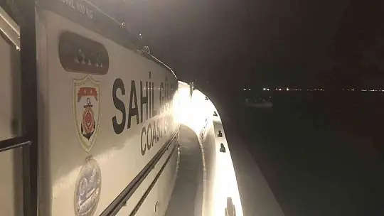 Ayvalık'ta 75 göçmeni Sahil Güvenlik kurtardı