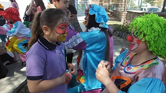 Balıkesir'de Labirent Oryantiringi Edremit Körfezindeki öğrencileri buluşturdu