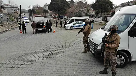 Balıkesir'de bin polisin katılımıyla helikopter destekli huzur operasyonu düzenlendi