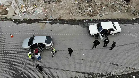 Balıkesir'de bin polisin katılımıyla helikopter destekli huzur operasyonu düzenlendi