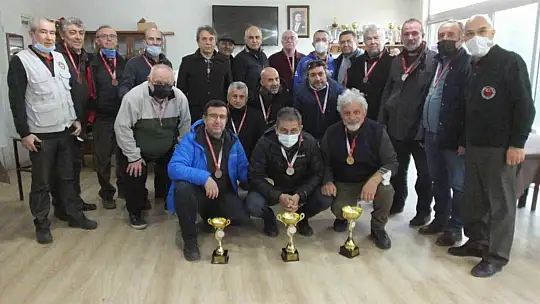 Balıkesir'de Briç Kış Dörtlü Takımlar Şampiyonası yapıldı