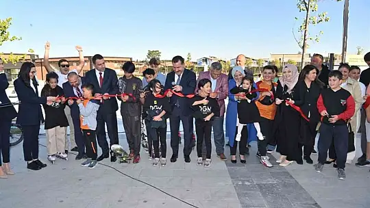 Balıkesir'de kaykay ve paten sevenler çok şanslı