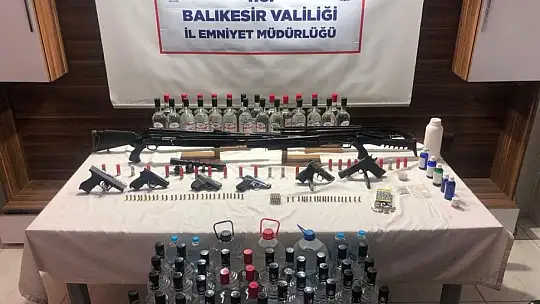 Balıkesir'de polis 272 şahsa 'Huzur' operasyonu