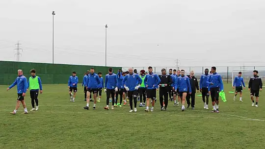 Başkan Tosun'dan Bandırmaspor'a moral ziyareti