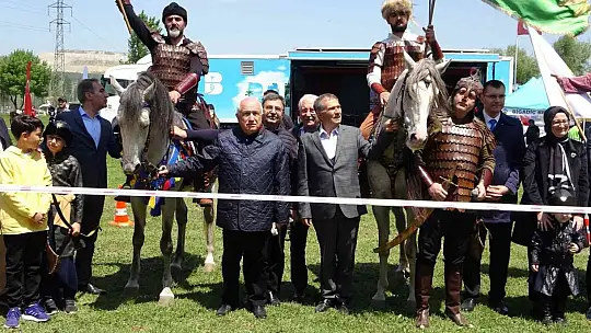 Bigadiç'de festivalin 2. gününde ödüller sahiplerini buldu