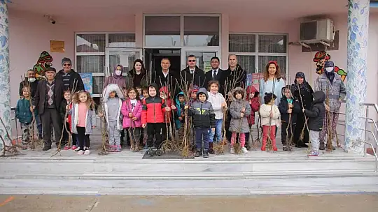 Bigadiç'te Hayvancılığa Büyük Destek