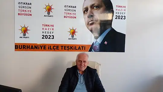 Burhaniye'de AK Parti İlçe Başkanlığının kapısı her zaman açık