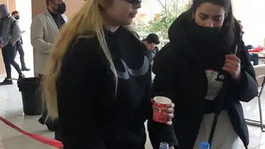 Empati kurmak için bir günlüğüne engelli oldular