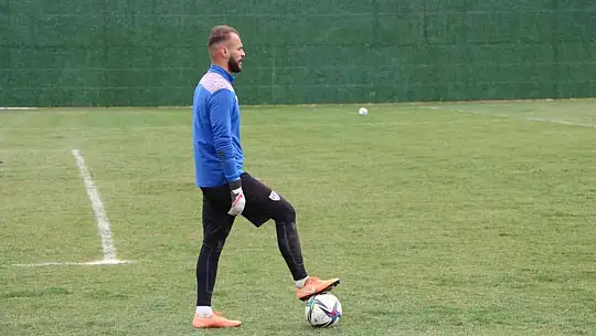 Gürsel: 'Bandırmaspor olarak güzel bir maç oynayacağımıza inanıyorum'
