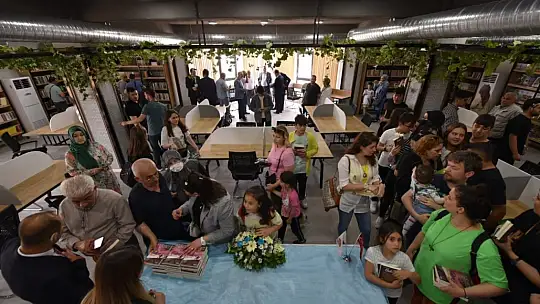 Karesi millet kıraathanesi açıldı
