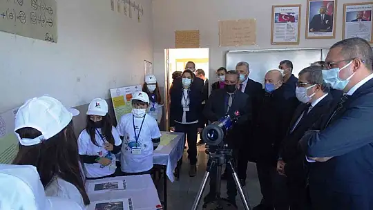 Köyde bilim fuarı