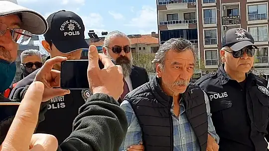 Oğlunu satırla öldüren baba tutuklandı