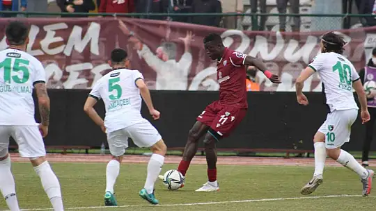 Spor Toto 1. Lig: Bandırmaspor 3 - Denizlispor 0 (İlk yarı sonucu)