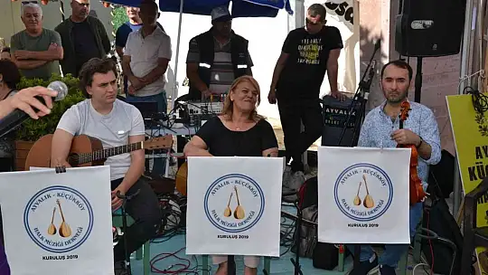Teferic Şenliklerine Anadolu'nun türküleri yankılandı