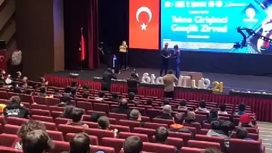 Balıkesir Teknokent, Tekno-Girişimci Gençlik Zirvesi'nde