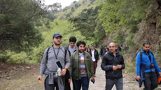 Yıldız Teknik Üniversiteli gençlerden Kazdağlarına bilimsel gezi