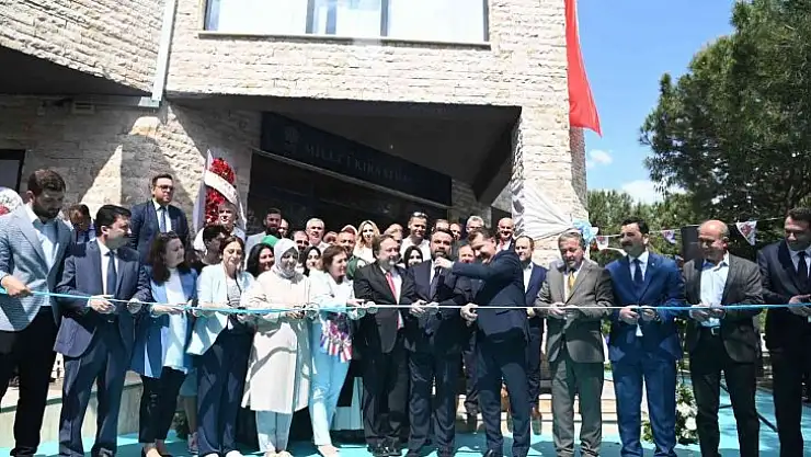 Karesi millet kıraathanesi açıldı