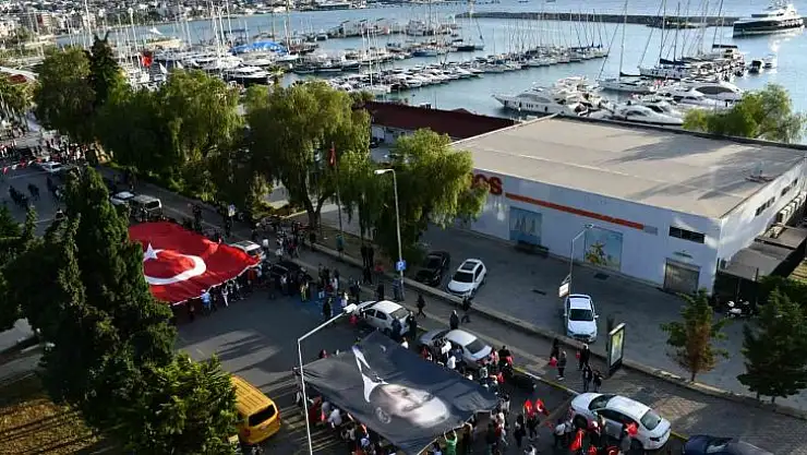 Kuşadası'na Yakışır 19 Mayıs Kutlaması